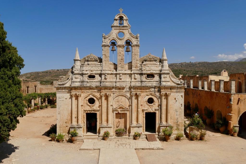Beautiful Churches and Monasteries in Crete
