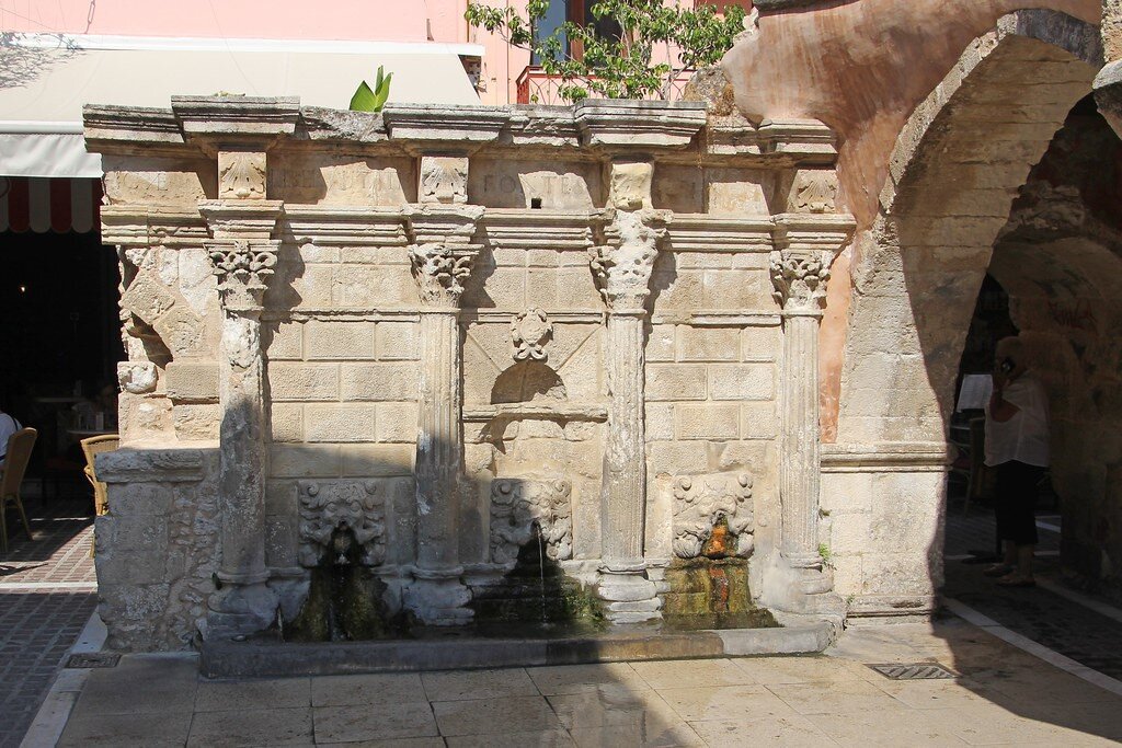 Historical landmark: Rimondi Fountain