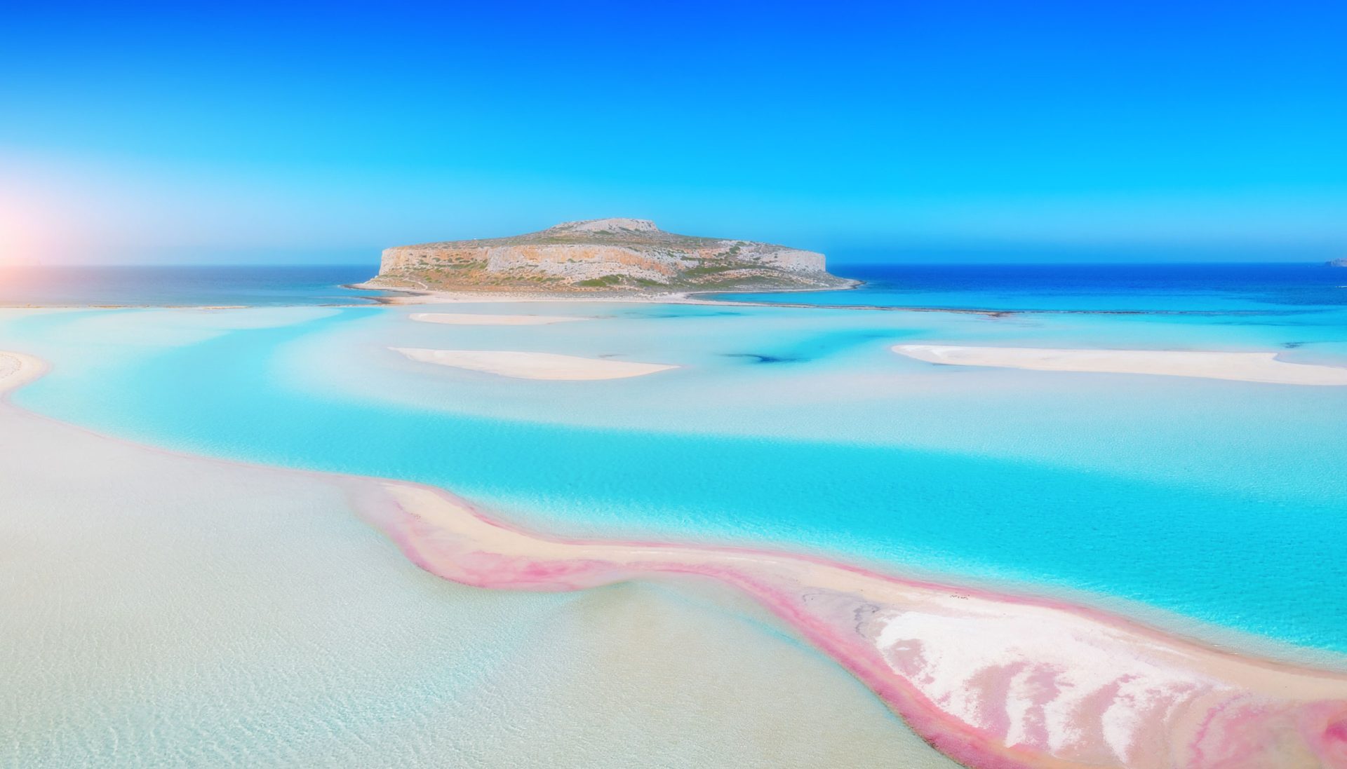 Löwenkopfbrunnen im Dorf Spili auf Kreta